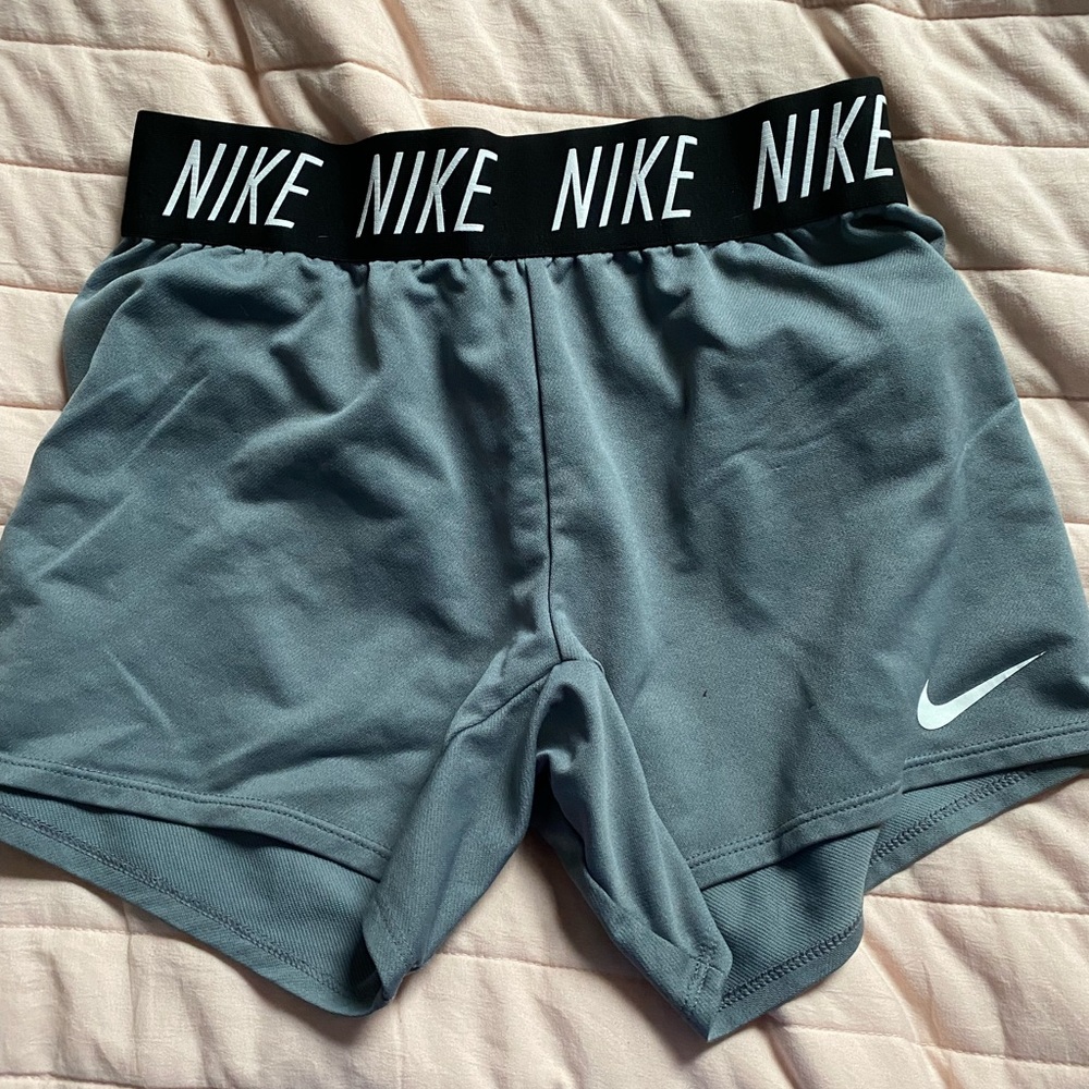 Girls Nike shorts